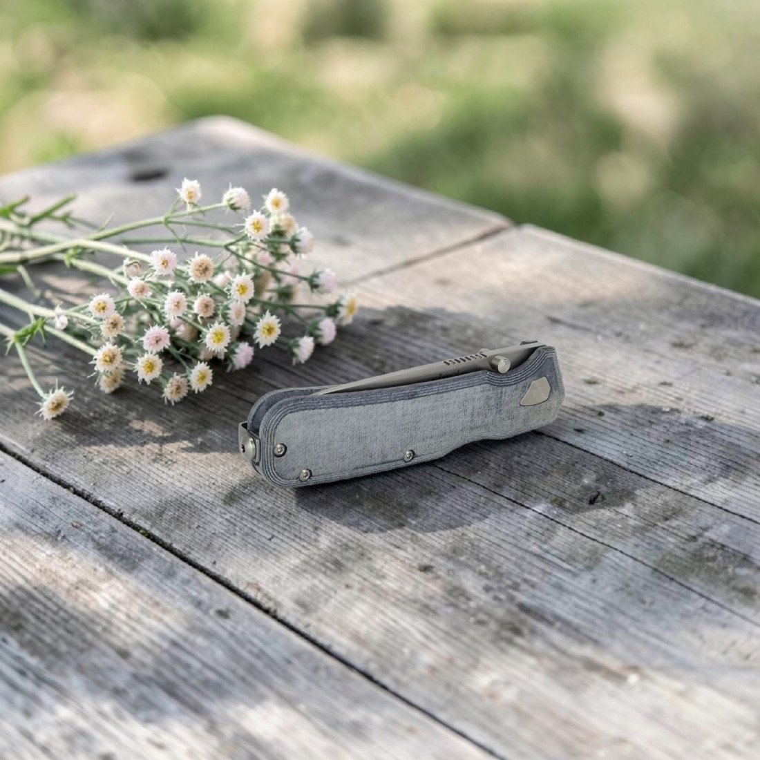 Navaja Denim Simón Magnacut Drop Point